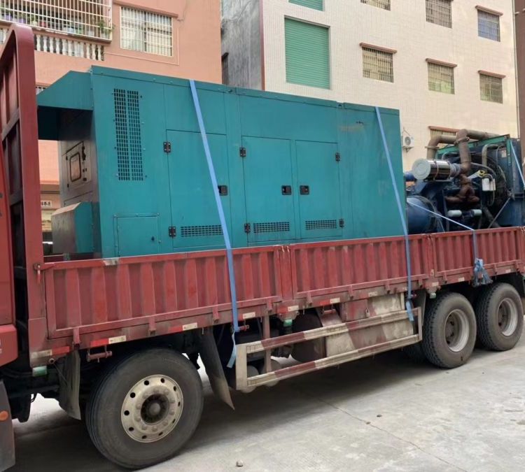 东兴如何在不同负载率下确保 400KW 柴油发电机组的正常运行？