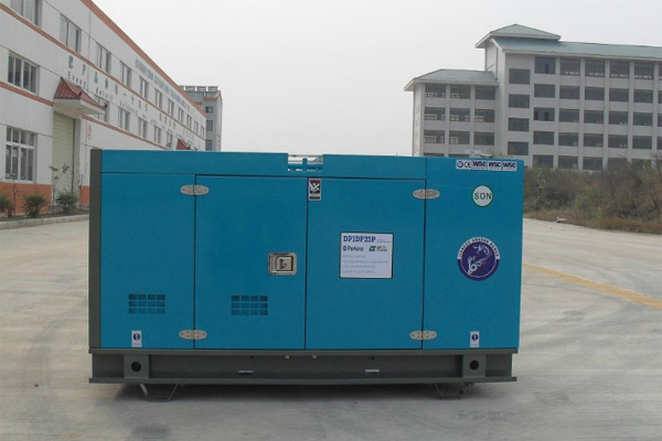 东兴发电机租赁如何正确安装空气滤清器？