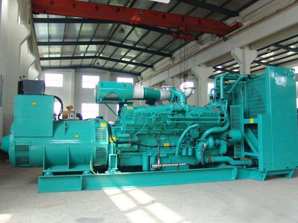 东兴影响800KW发电机组油耗的因素有哪些？